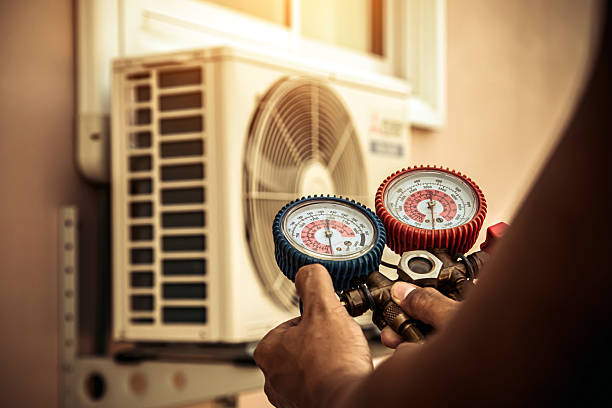 Professional Ductwork Repair technician working in Colgate, WI